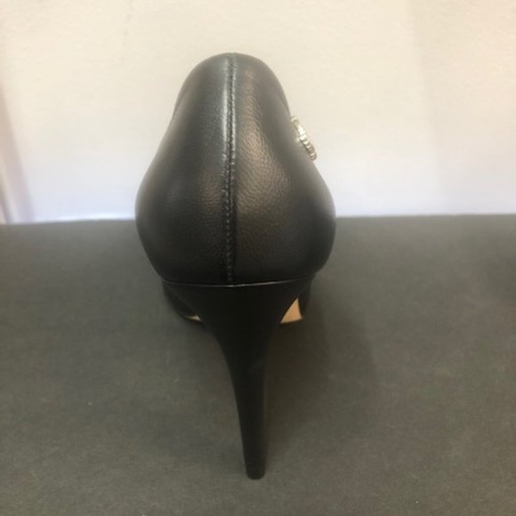 Chanel Lambskin Black Pumps size 38, 7.5 US - Picture 6 of 16